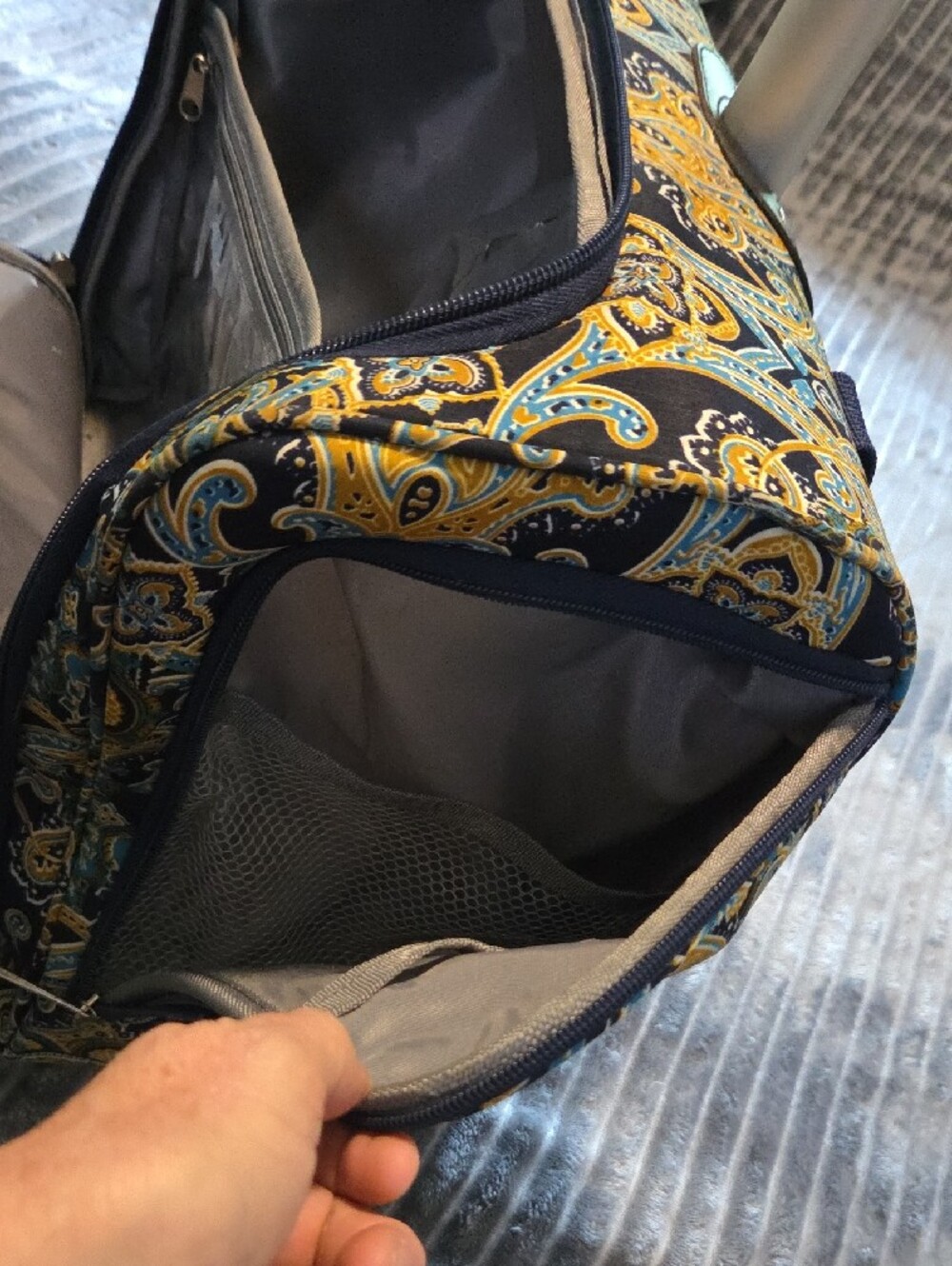 Stephane Verdino Navy & Gold Paisley Rolling Tote - Picture 8 of 10